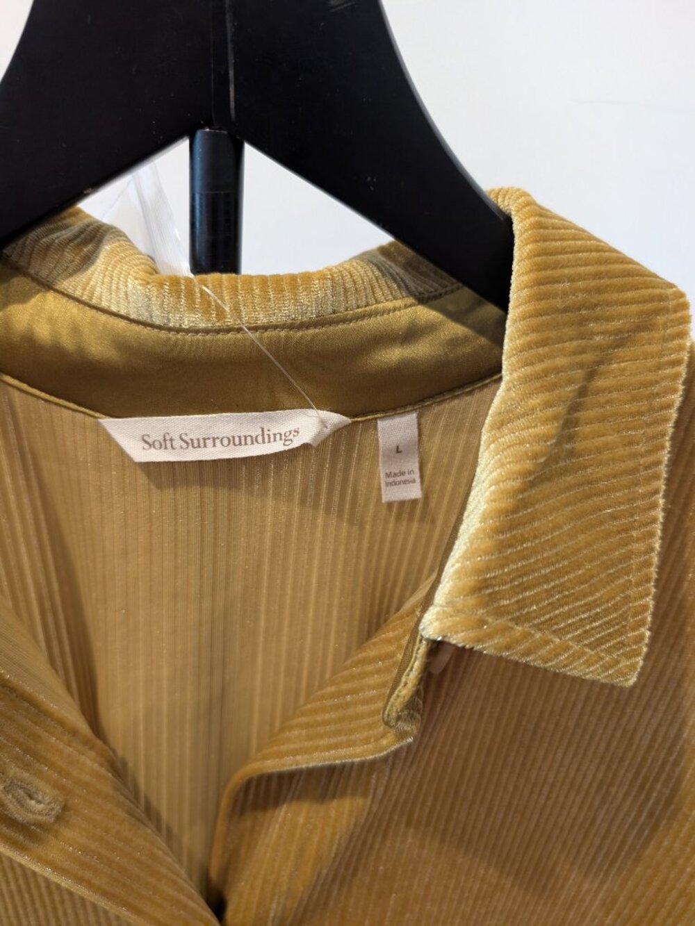 Soft Surroundings Textured Velvet Boyfriend Shirt • Amber Green • L (14/16) • NW - Picture 2 of 4